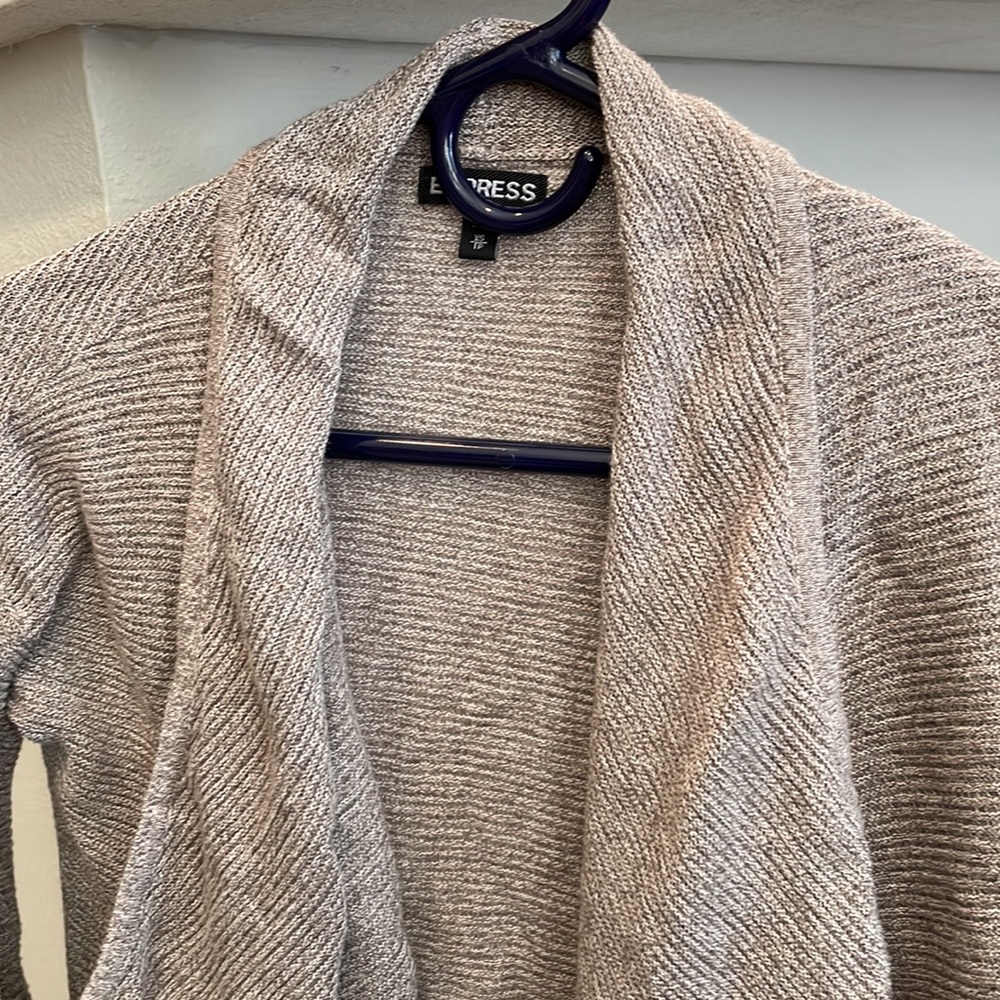 Express Cardigan - Picture 2 of 5